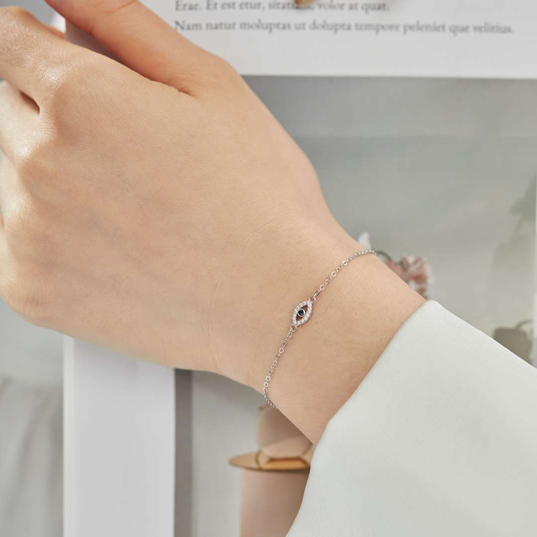 [Regalia jewelry]Evil Eye Shape Necklace