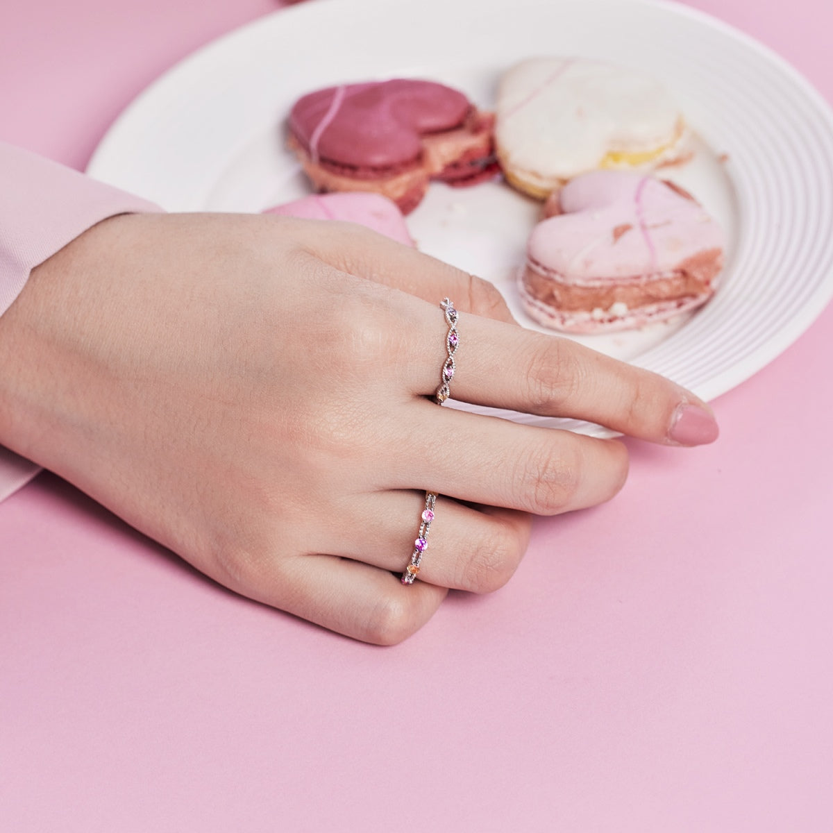 [Regalia jewelry]Sparkling Colorful Round Cut Tennis Ring
