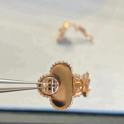 [Regalia jewelry]CLOVER MEDIUM 1 MOTIFS GRAY MOP  DIAMOND EARRINGS