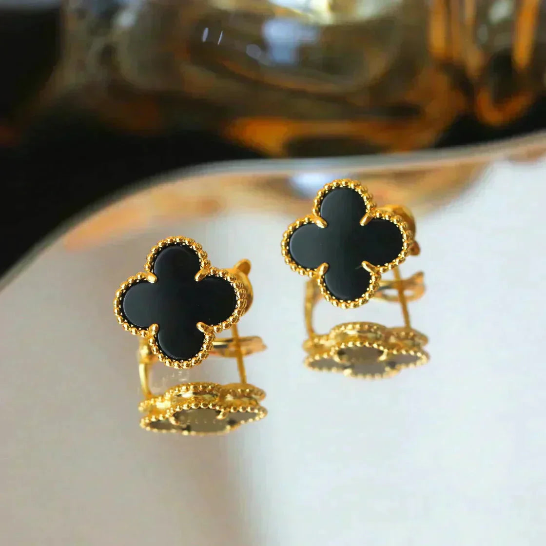 [Regalia jewelry]CLOVER MEDIUM 1 MOTIFS  ONYX STUD EARRINGS