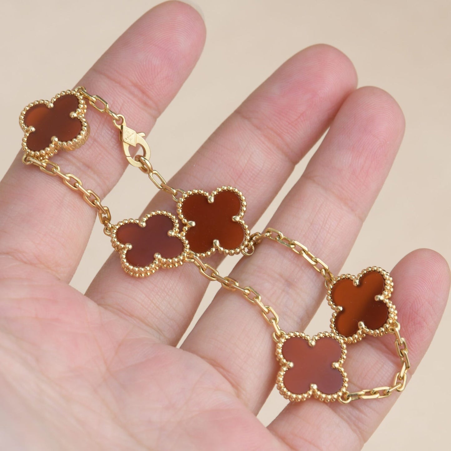 [Regalia jewelry]CLOVER 5 MOTIFS RED AGATE  BRACELET