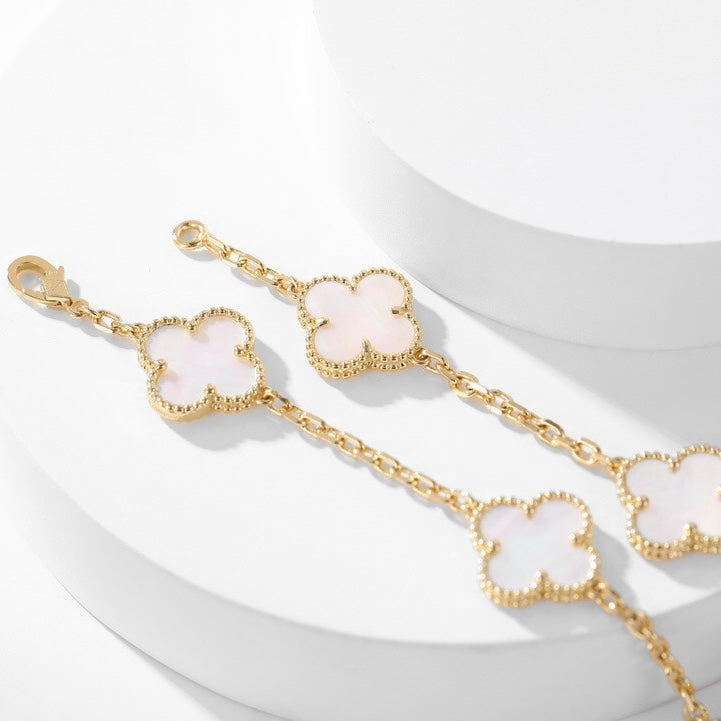 [Regalia jewelry]CLOVERS THE 10-MOTIFS WHITE MOTHER OF PEARL NECKLACE