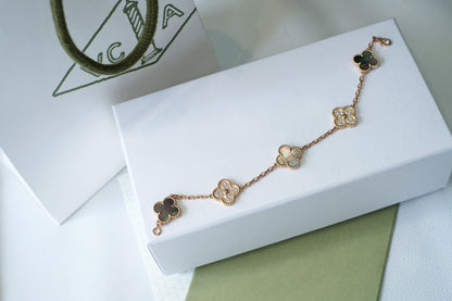 [Regalia jewelry]CLOVER 5 MOTIFS DARK MOP AND DIAMONDS PINK GOLD BRACELET